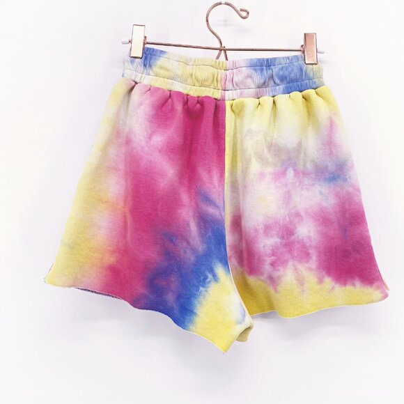 Balance Athletica x Vitality Affirmation Short - Picture 4 of 6